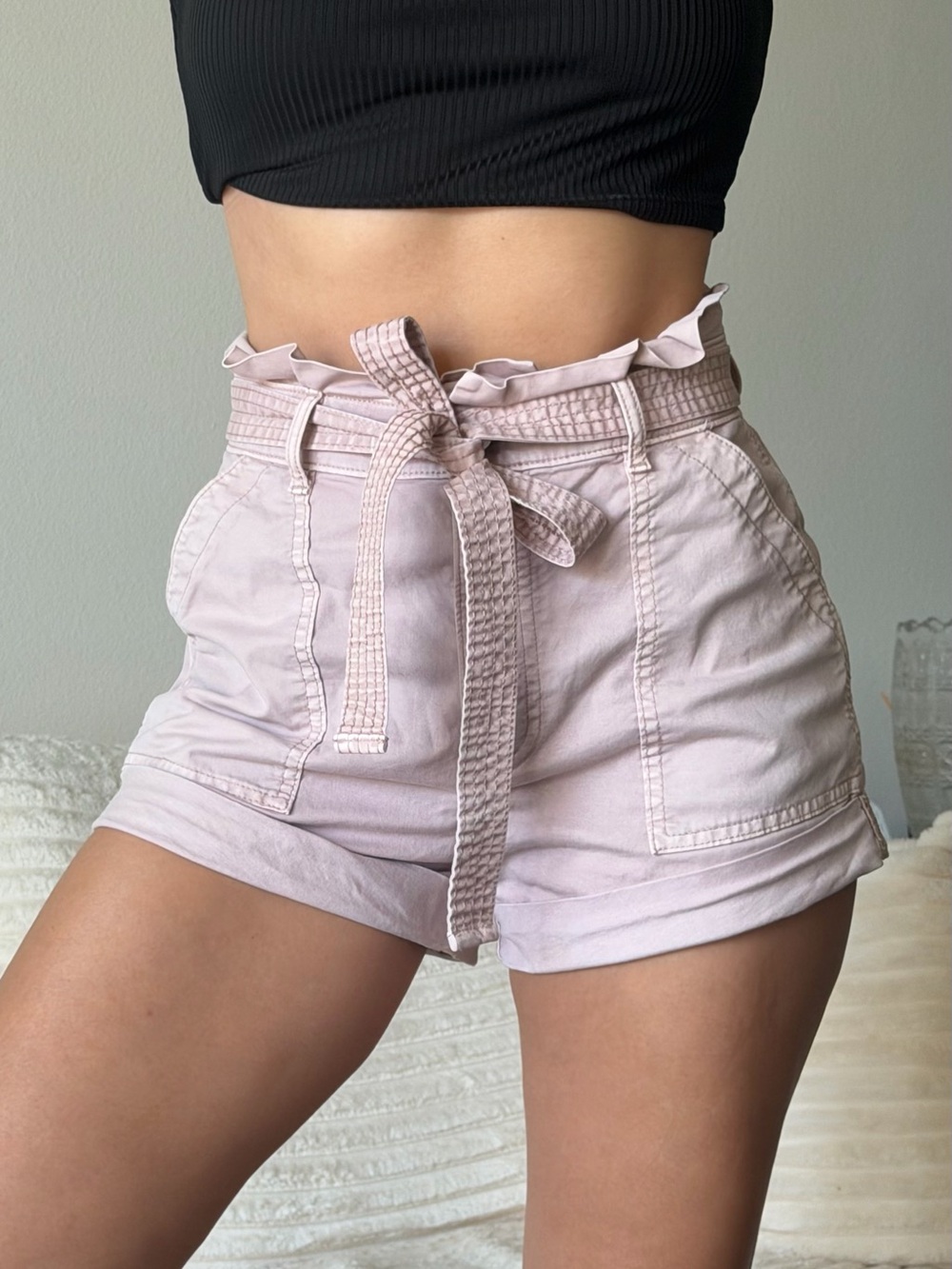 Abercrombie & Fitch High-Waist Paperbag Shorts - Light Blush